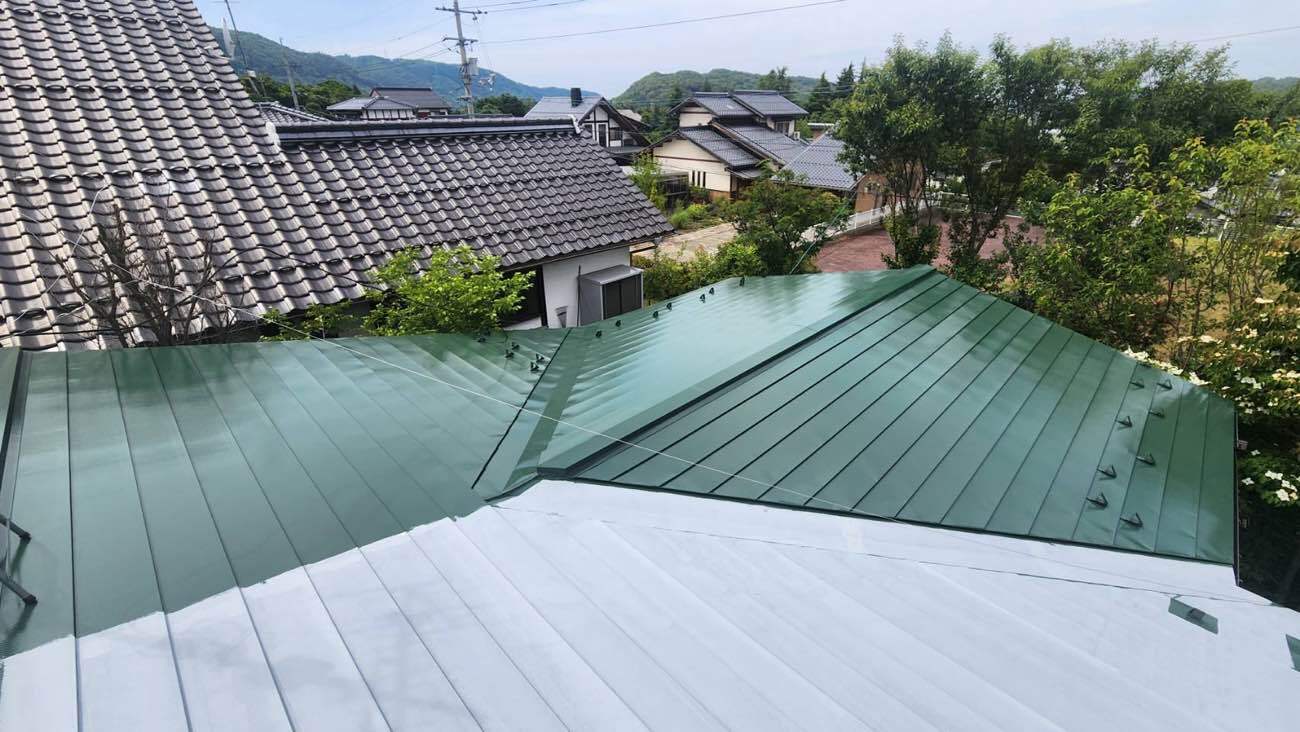 鹿野 屋根塗装 2025.06.12 7 中塗り